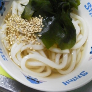 ごまたっぷりわかめうどん★